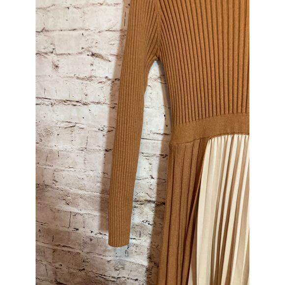 Chicwish Front Pleats Splicing Dress Womens Large Copper & Cream Pleated Layered - Picture 6 of 14